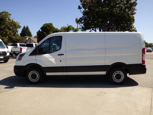 New 2025 Ford Transit 150 Low Roof image 27