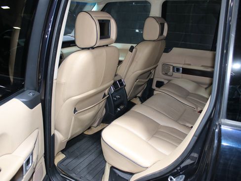 Used 2007 Land Rover Range Rover HSE image 4