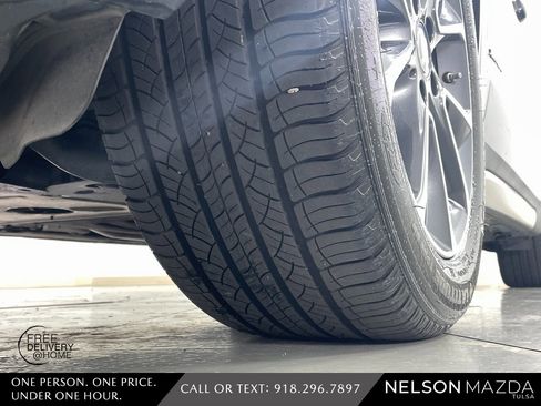 Used 2018 BMW X5 xDrive40e image 10