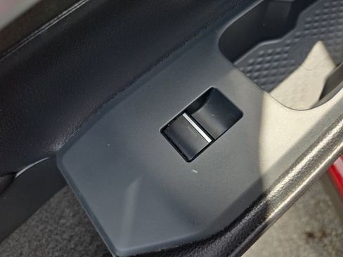 Used 2025 Toyota Grand Highlander AWD image 12