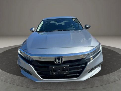 Used 2018 Honda Accord EX image 2