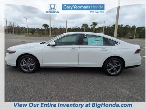 New 2026 Honda Accord EX-L image 9