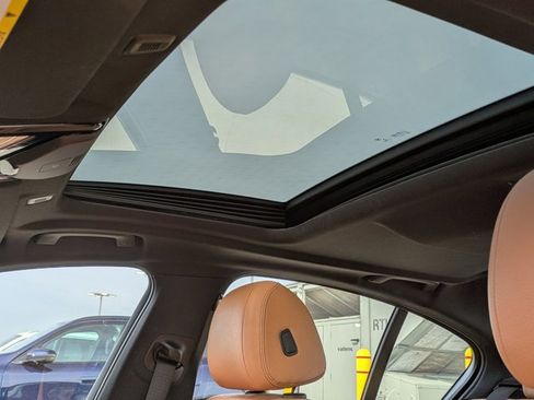 Used 2020 BMW 540i xDrive w/ M Sport Package image 13