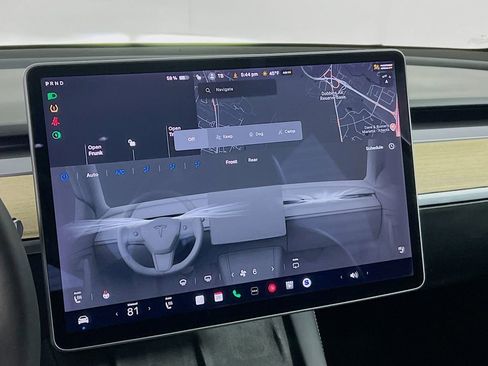 Used 2021 Tesla Model 3 Standard Range Plus image 16