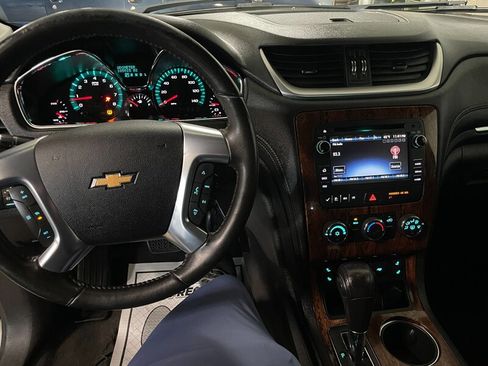 Used 2014 Chevrolet Traverse LT w/ All-Star Edition image 8