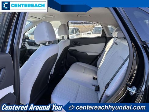 Used 2023 Hyundai Kona SEL w/ Cargo Package image 9