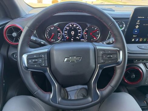 Certified 2024 Chevrolet Blazer RS w/ Enhanced Convenience Package FWD image 28