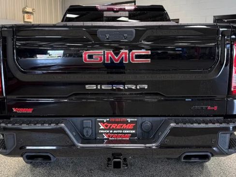 Used 2020 GMC Sierra 1500 AT4 w/ AT4 Premium Package AWD/4WD image 5