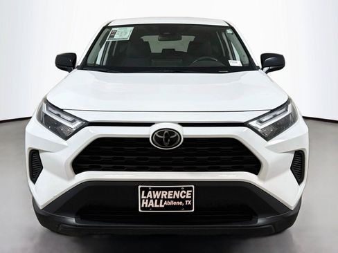 Used 2023 Toyota RAV4 LE FWD image 2