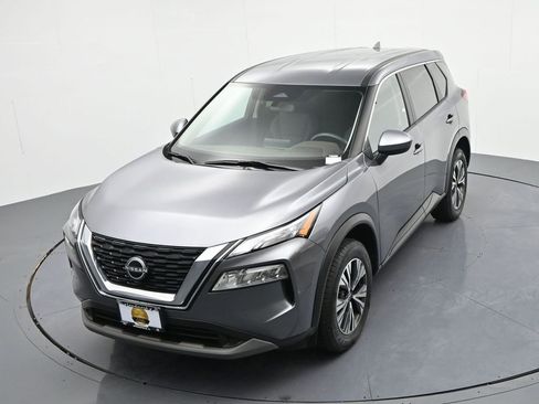 Used 2023 Nissan Rogue SV image 20