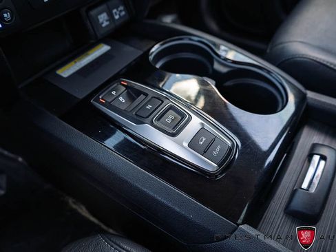 Used 2022 Honda Pilot Elite image 38