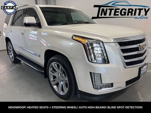 Used 2015 Cadillac Escalade Luxury image 1