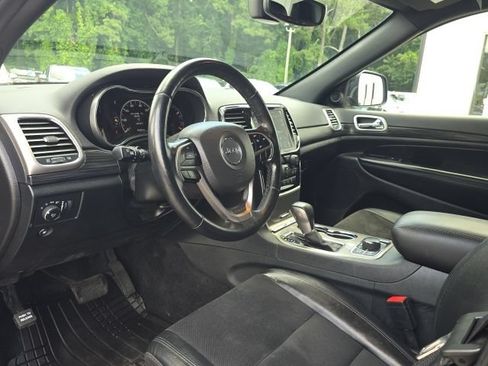 Used 2022 Jeep Grand Cherokee Laredo X AWD/4WD image 24