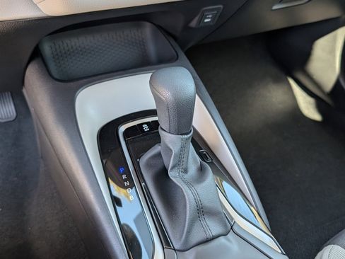 Used 2026 Toyota Corolla LE image 16