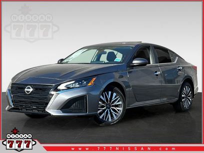 New 2025 Nissan Altima 2.5 SV w/ SV Premium Package