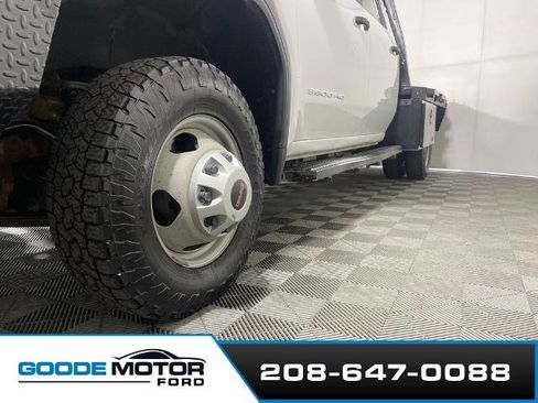 Used 2021 GMC Sierra 3500 4x4 Crew Cab w/ Fleet Convenience Package image 25