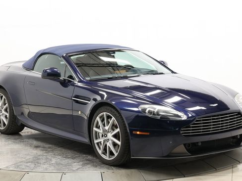Used 2014 Aston Martin V8 Vantage Roadster image 90
