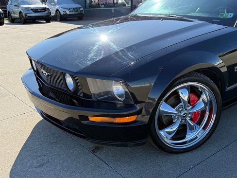 Used 2007 Ford Mustang GT Premium image 18