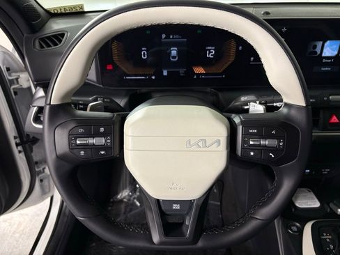 New 2026 Kia K4 GT-Line image 19