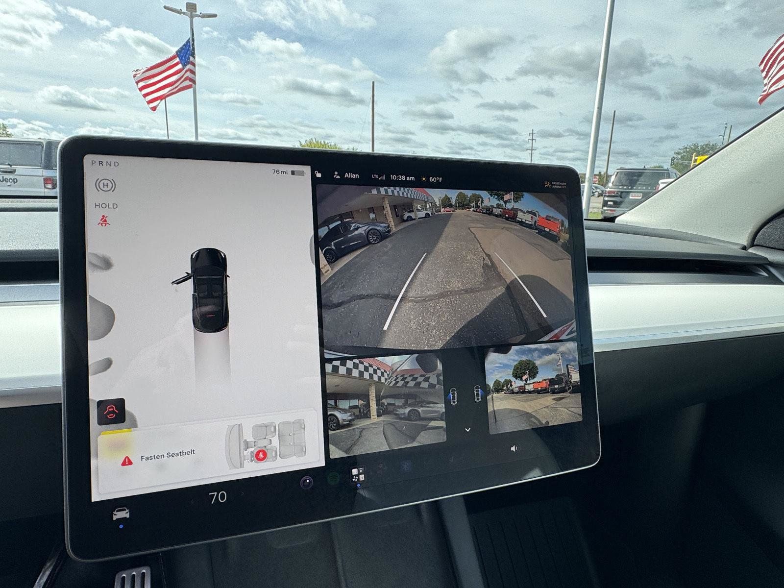 Used 2022 Tesla Model Y Performance AWD/4WD image 18