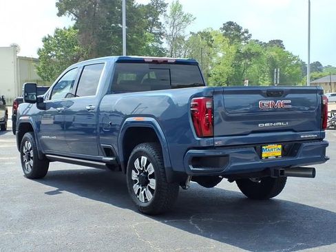 Used 2026 GMC Sierra 2500 Denali w/ Denali Reserve Package image 7
