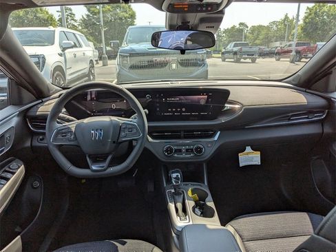 New 2025 Buick Envista Preferred w/ Convenience I Package image 7