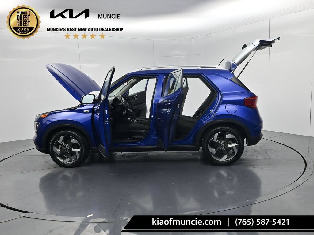 Used 2024 Hyundai Venue SEL FWD image 57