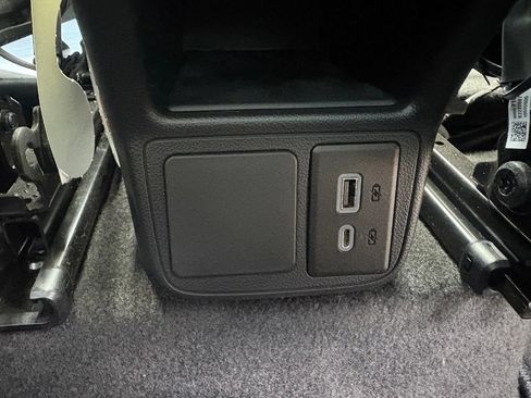 Used 2023 Buick Encore GX Preferred FWD image 35