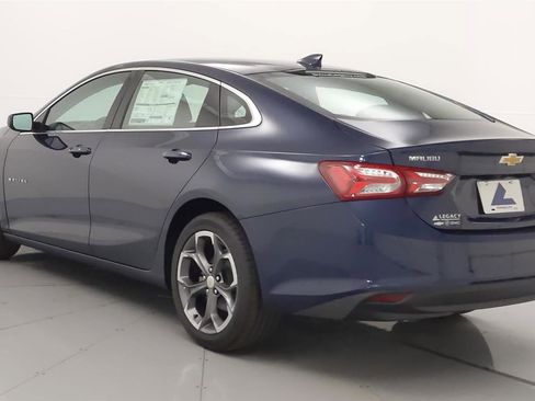 Used 2020 Chevrolet Malibu LT image 3