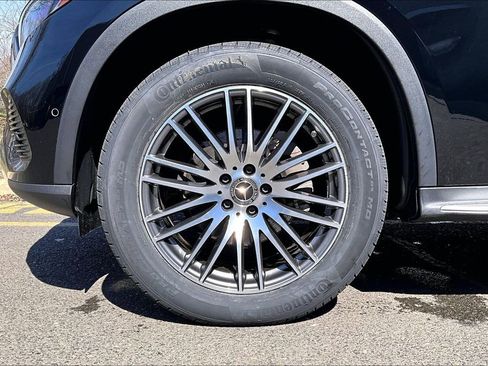 Certified 2024 Mercedes-Benz GLC 300 4MATIC image 8