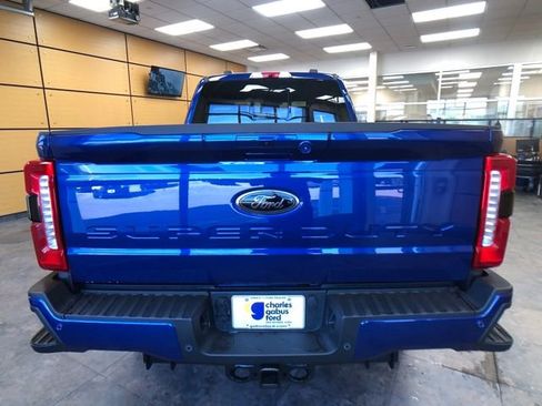 New 2026 Ford F250 Lariat w/ Black Appearance Package image 6