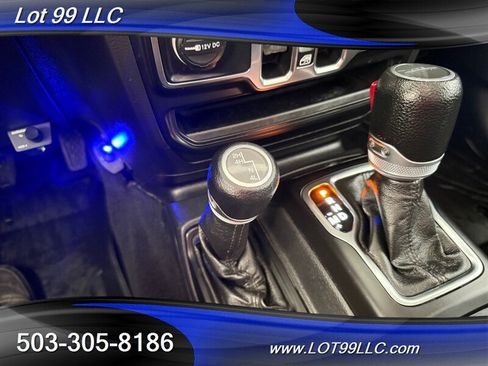 Used 2022 Jeep Gladiator Sport AWD/4WD image 37