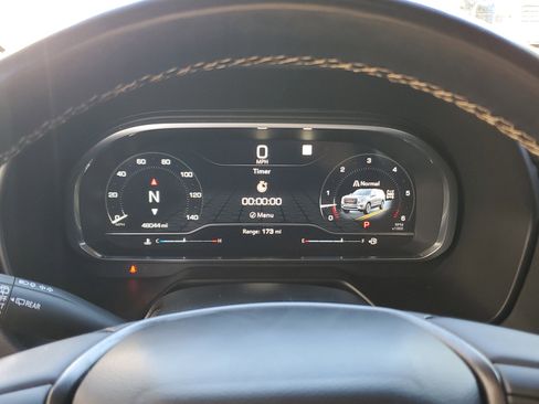 Used 2023 GMC Yukon AT4 w/ Technology Package image 26