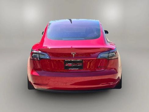 Used 2018 Tesla Model 3 Long Range RWD image 6