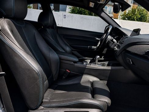 Used 2016 BMW M2 RWD image 17