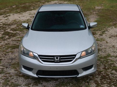 Used 2015 Honda Accord LX image 19