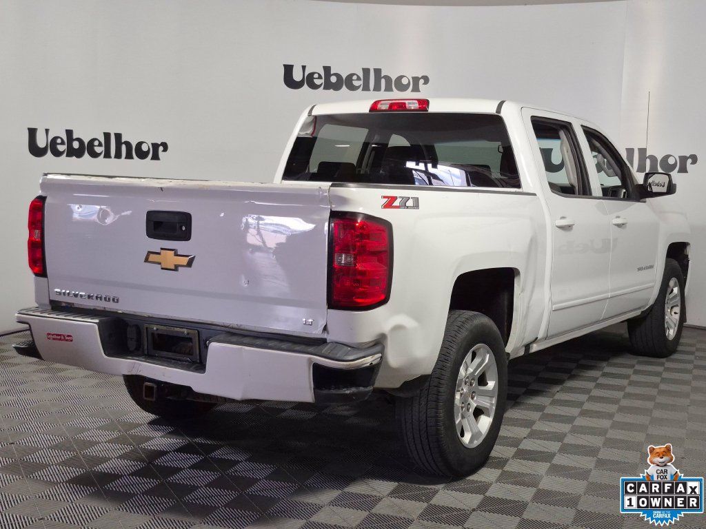 Used 2018 Chevrolet Silverado 1500 LT w/ All Star Edition AWD/4WD image 7