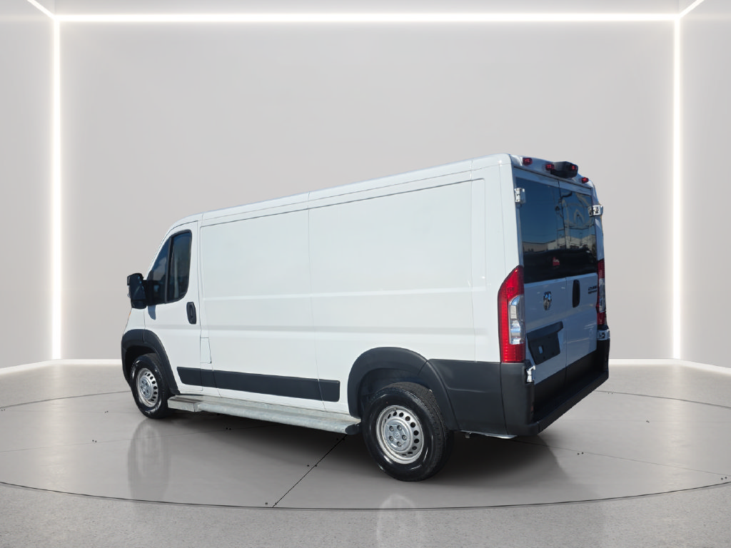 Used 2025 RAM ProMaster 2500 w/ U-Haul Equipment Group FWD image 3