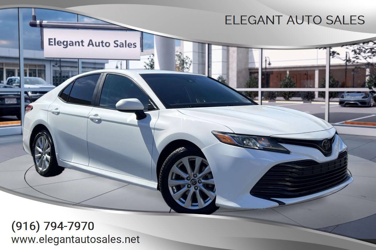 Used 2018 Toyota Camry LE FWD image 1