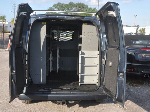 Used 2017 Nissan NV200 SV w/ Technology Package image 37