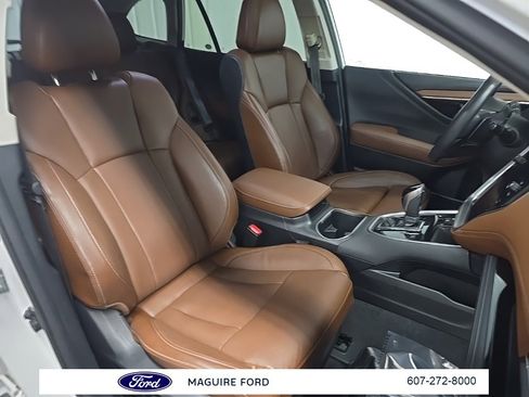 Used 2024 Subaru Outback Touring image 15