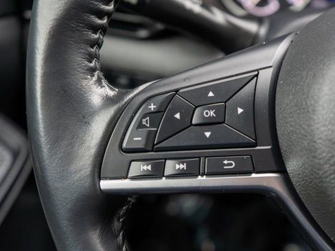 Used 2023 Nissan Sentra SV w/ Trunk Package image 23