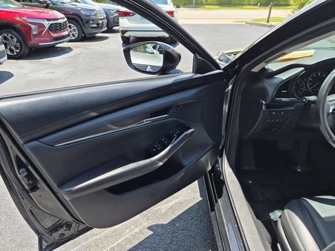 Used 2025 MAZDA MAZDA3 s FWD image 11
