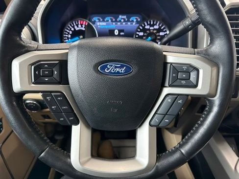 Used 2017 Ford F250 Lariat w/ Chrome Package AWD/4WD image 28