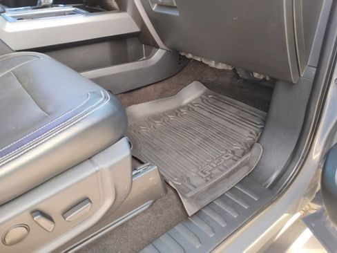 Used 2020 Ford F150 XLT w/ Equipment Group 302A Luxury image 14