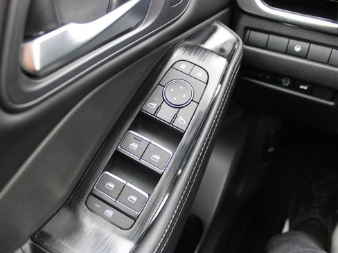 Certified 2023 Nissan Rogue SL w/ SL Premium Package AWD/4WD image 31