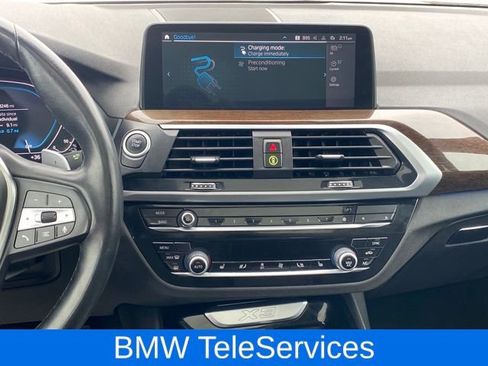 Used 2021 BMW X3 xDrive30e image 9