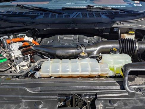Certified 2023 Ford F150 Lariat AWD/4WD image 13