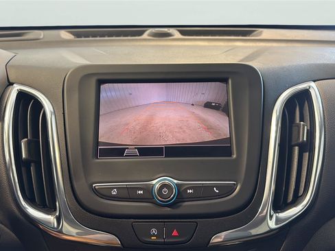 Used 2024 Chevrolet Equinox LT FWD image 19