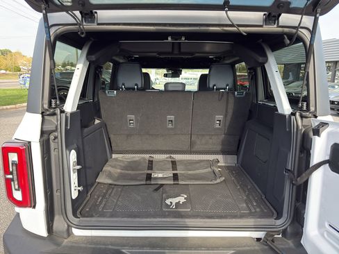 Used 2024 Ford Bronco Outer Banks image 8